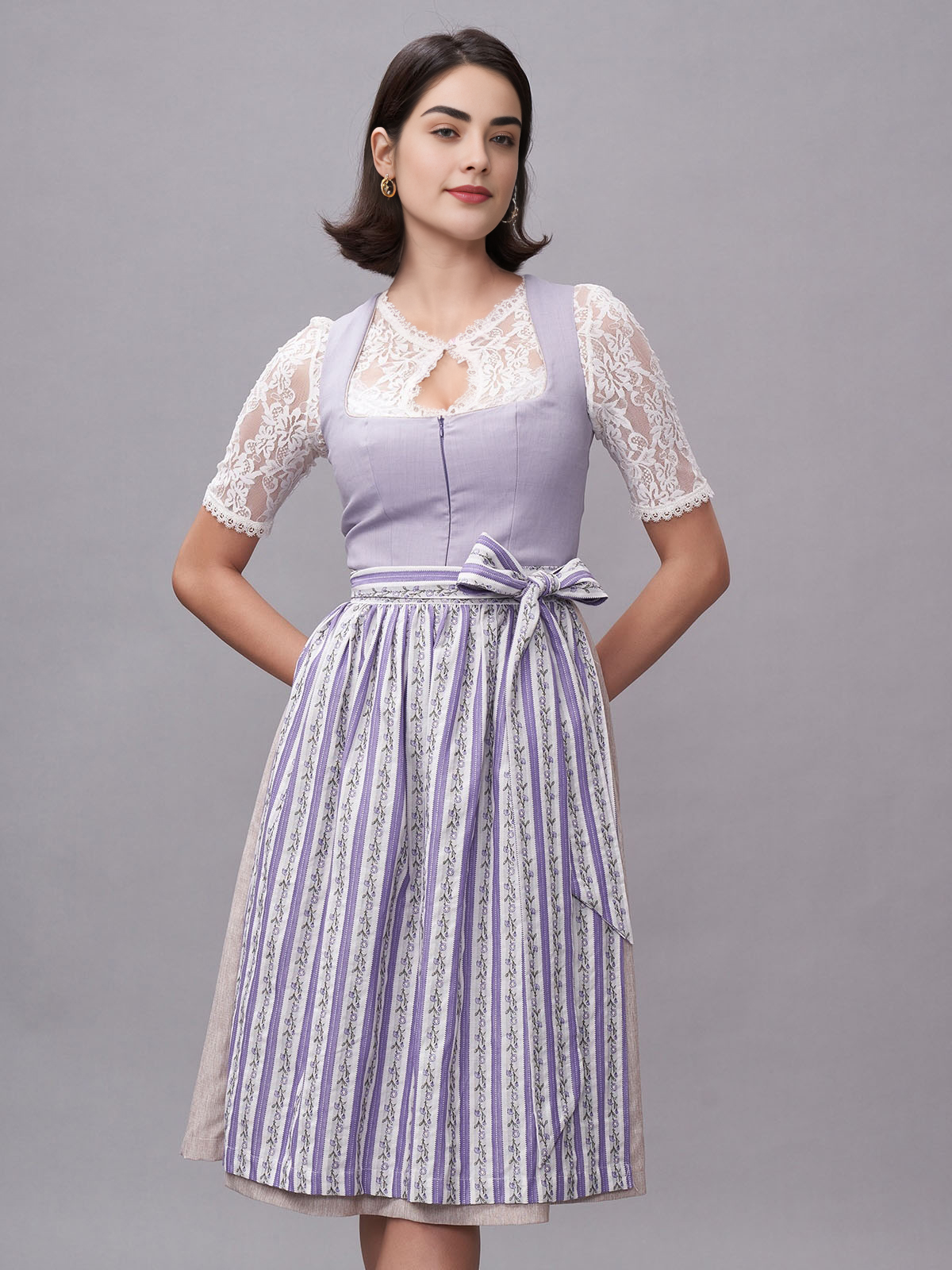Dirndl Weinrot Samt in luxuriöser Samtqualität