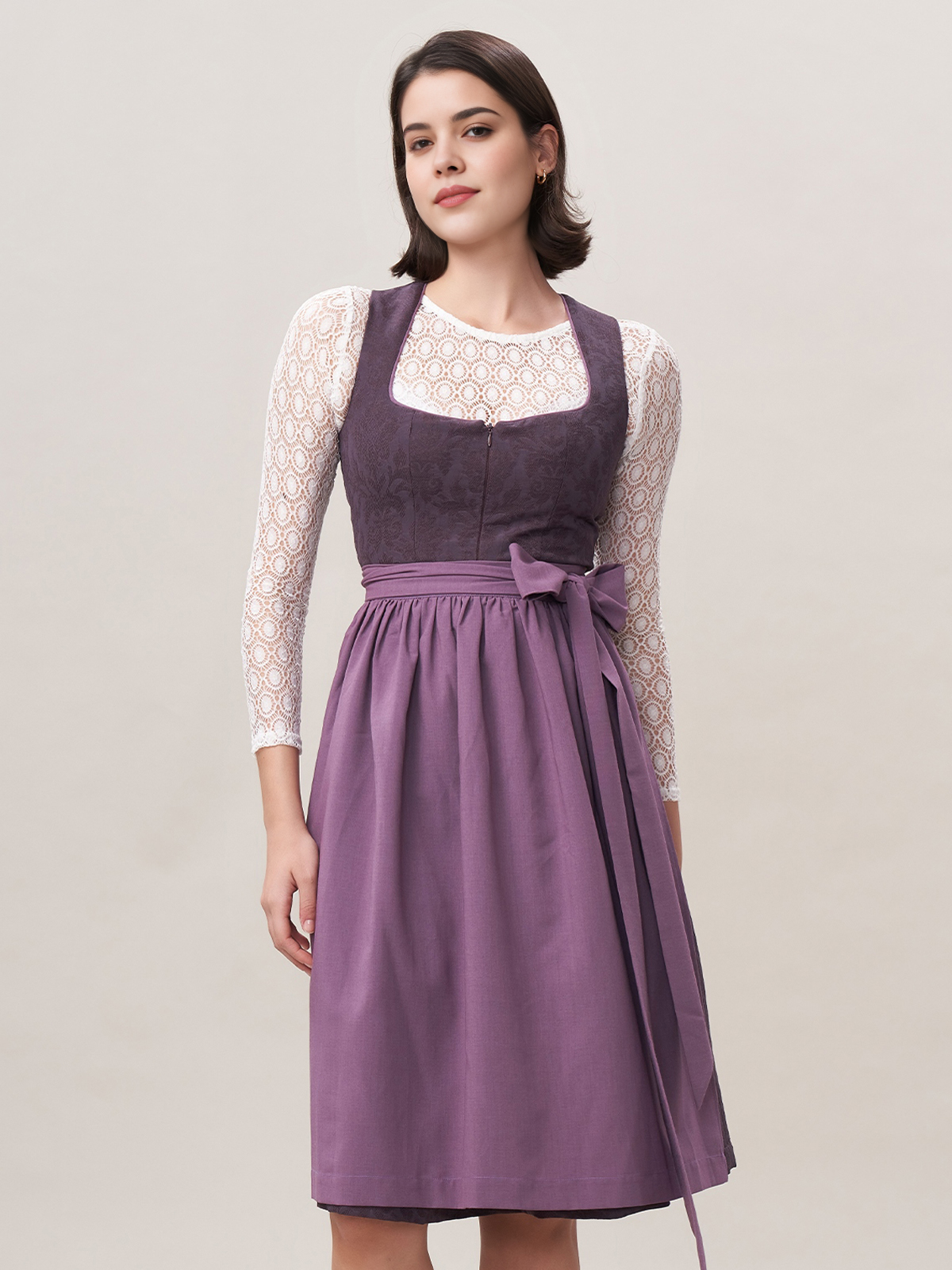 Dirndl Schwarz Beige – Eleganz pur