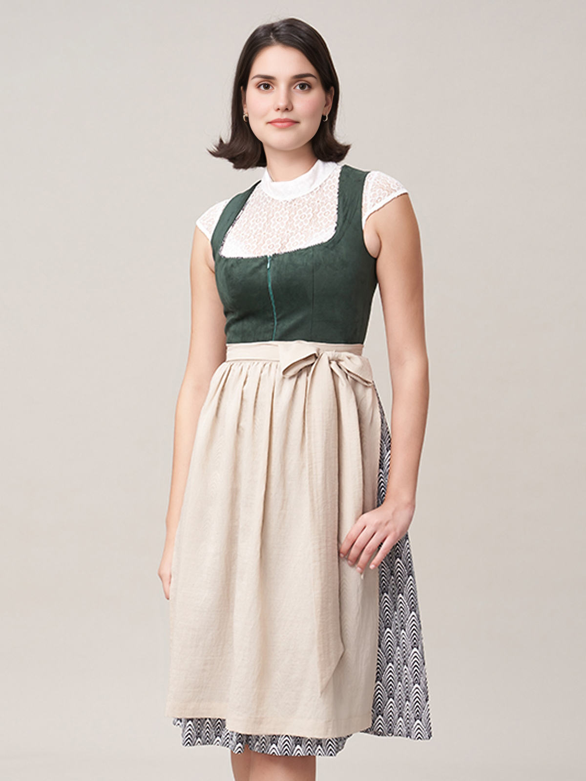 Blaues Dirndl mit floralem Muster