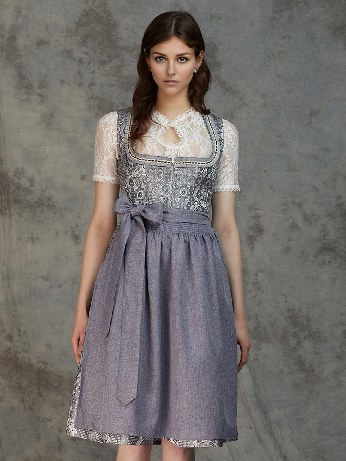 Modernes Dirndl in Grau mit blauen Akzenten