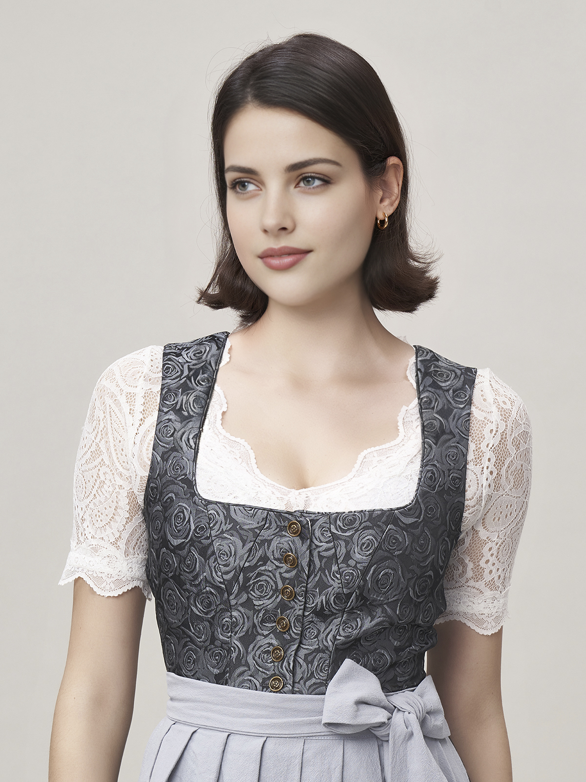 Dirndl Lila mit blauen Akzenten