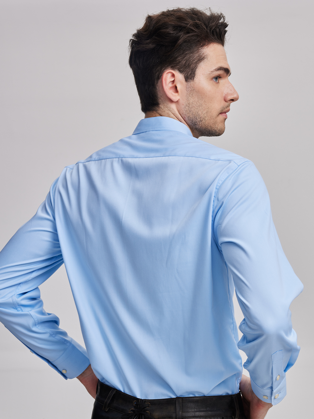 Dirndl in Blau – ein klassischer Look mit modernem Twist